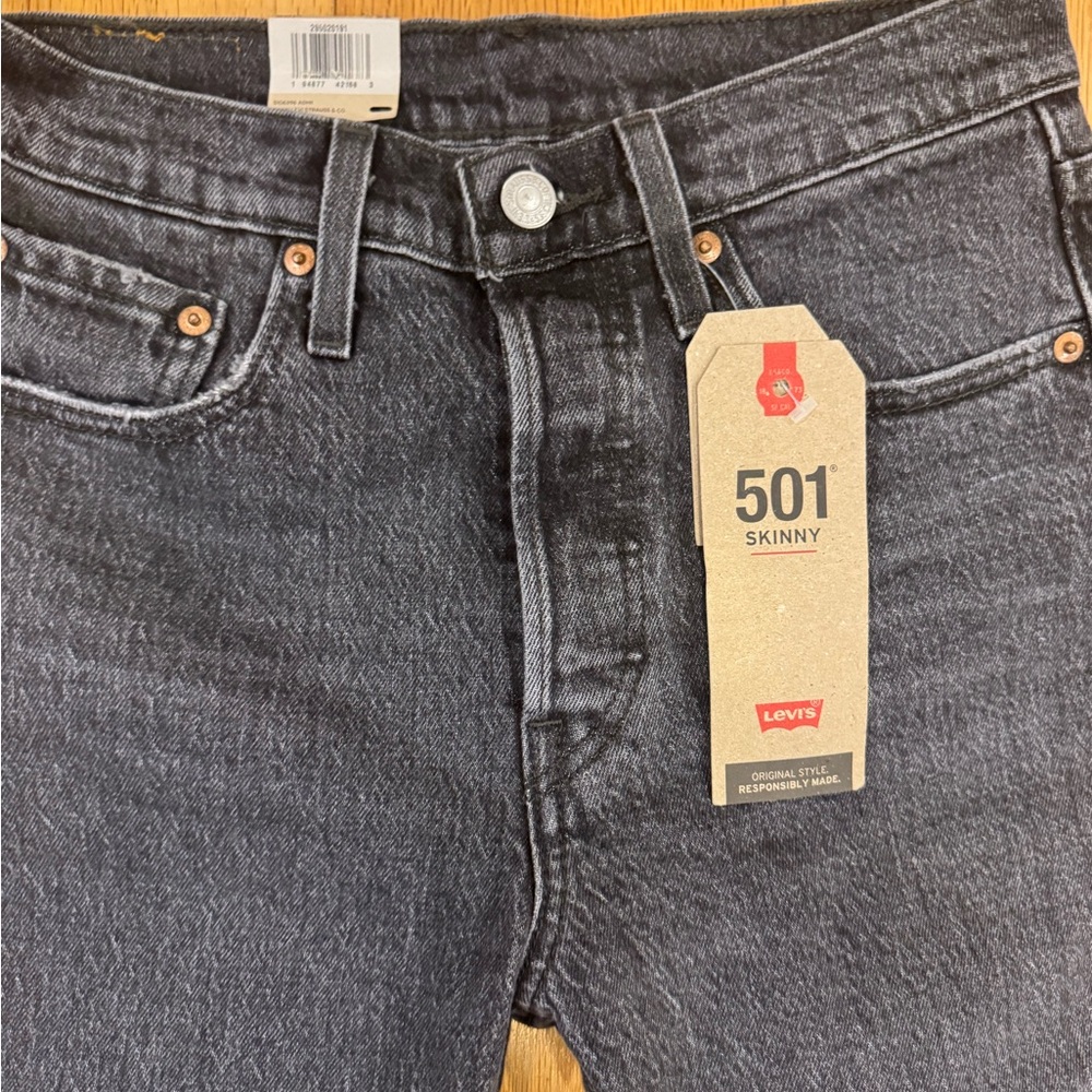 Levi's 501 Skinny Jeans in Dark Gray